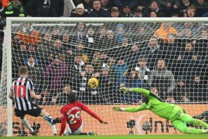 Newcastle 1 v 0 Manchester united: Gordon goal gives Newcastle win over Man Utd 15 131909211 gettyimages 1827154522