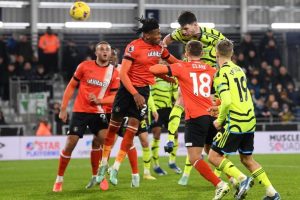 Luton 3 v 4 Arsenal: Rice snatches Arsenal win in seven-goal Luton thriller 3 131934650 gettyimages 1833649636