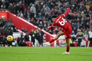 Liverpool 4 v 3 Fulham: Alexander-Arnold scores late as Liverpool win thriller 5 20231203 171908