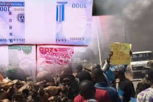 Naira scarcity: CBN accuses banks, PoS operators of hoarding cash, threatens sanctions 9 Naira scarcity