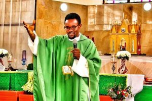 Nigeria Catholic Priest, Fr. Kelvin Agwu Condemns Pope's Approval Of Same S3x Marriage 3 images 81