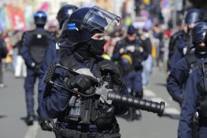 French Police Arrest Man Over Murder Of Woman, Four Children 20 police violence in france