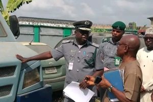 Customs intercepts bullion van with smuggled Rice, N24million cash in Ogun 1 1704468569334 638x375 1