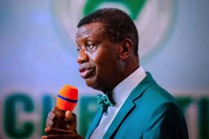 Insecurity: Pastor Adeboye Rains Fire On Killers Of Traditional Rulers 2 Adeboye