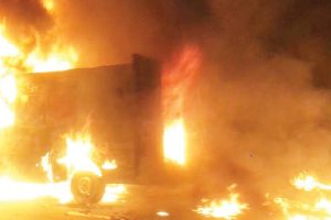 Fire Guts Anambra LG Secretariat 10 fire 640x370 1