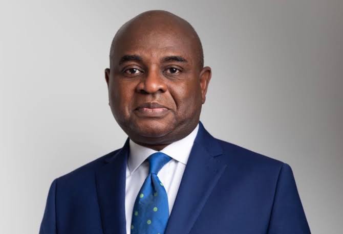 Those Who Want ₦400 To $1 Are Living In A Dream World - Kingsley Moghalu 1 Kingsley Moghalu
