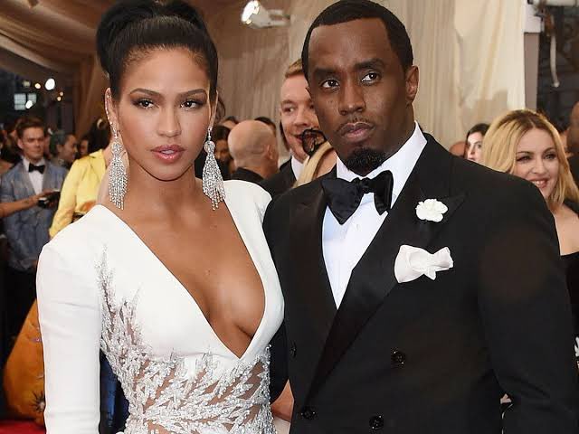 Shocking Video Emerges Of Diddy’s Alleged Abuse Of His Then Girlfrien, Cassie