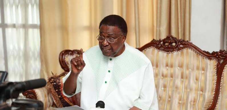 Gov. Mbah Greets Jim Nwobodo at 84, Says He’s a Guiding Light