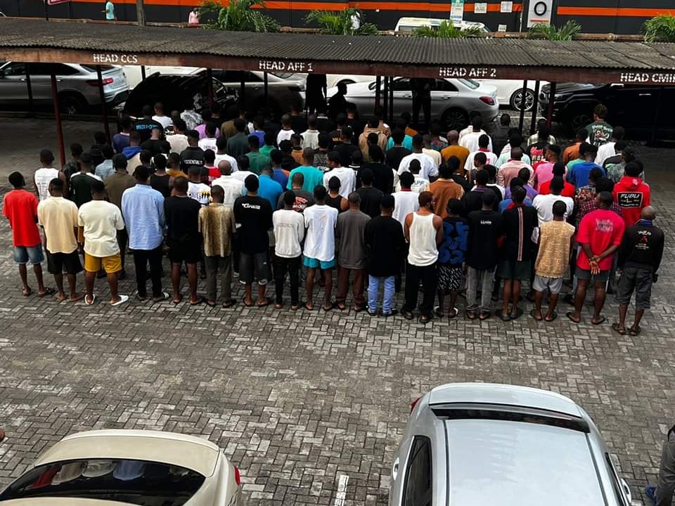 EFCC Arrests 117 Suspected Internet Fraudsters In Lagos 1 Internet Fraudsters