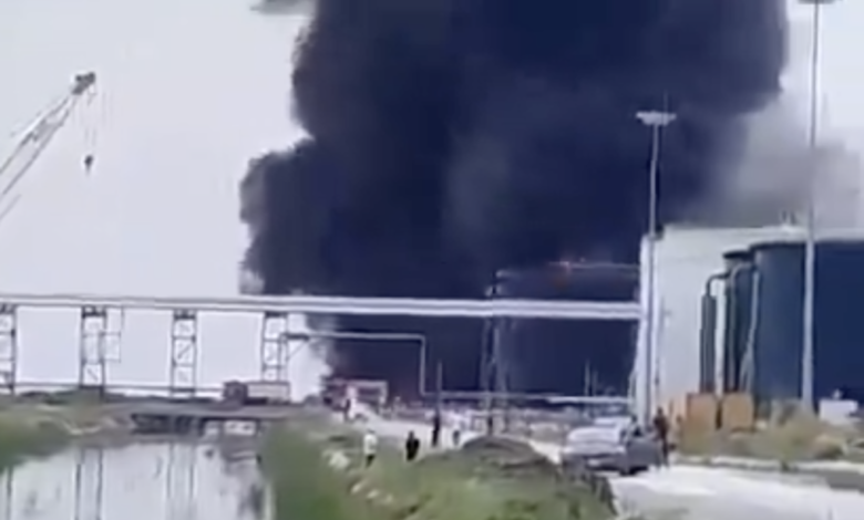 BREAKING: Fire Outbreak At Dangote Refinery 1 Fire Outbreak At Dangote Refinery