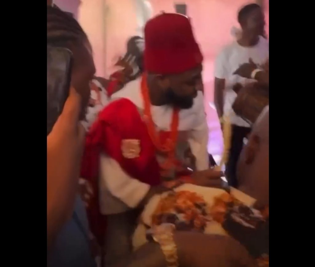 #Chivido2024: Davido Gets Into Igbo Groove At His Wedding Ceremony 1 Davido Gets Into Igbo Groove