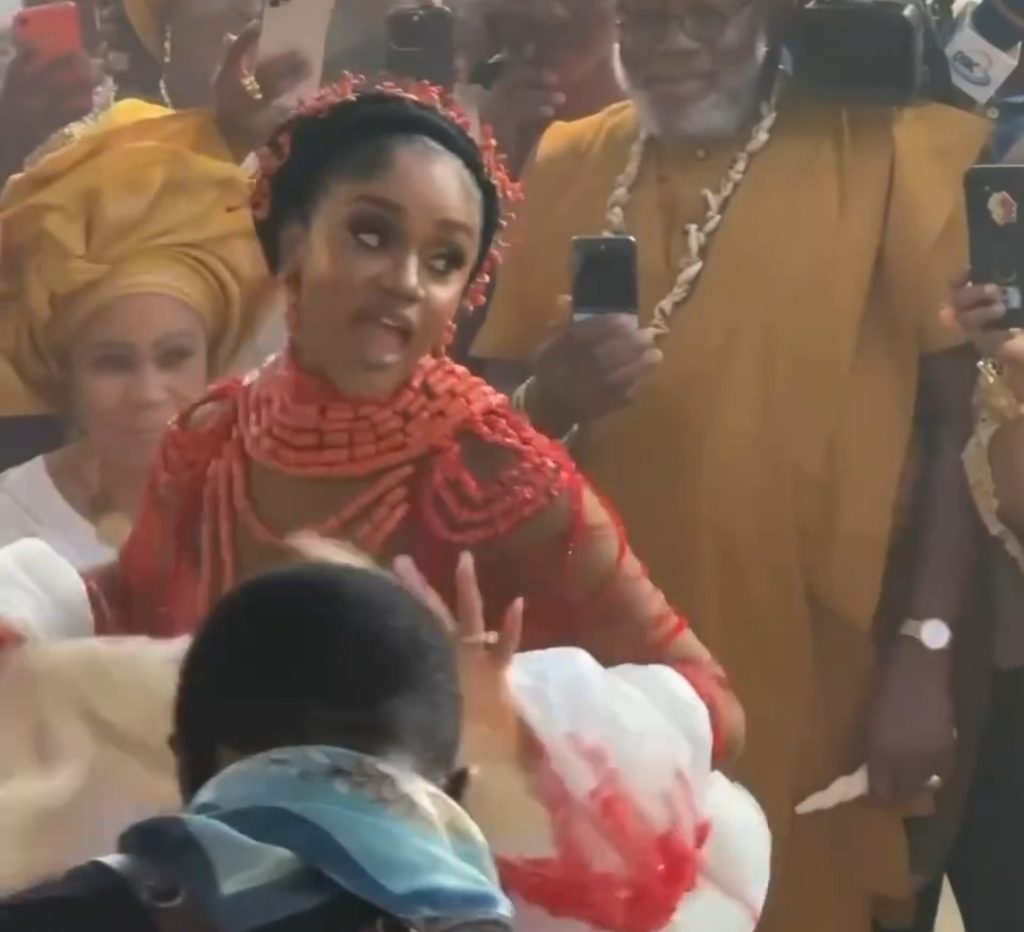 #Chivido2024: Chioma Steals The Show With Her Elegant Dance Moves At Her Wedding To Davido 1 Chioma Steals The Show With Her Elegant Dance Moves