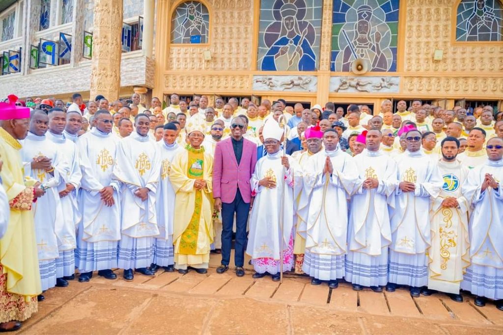 Ebonyi Governor, Nwifuru Donates 14 SUVs to New Priests Amid State's Poverty Crisis (Photos) 1 Nwifuru Gifts 14 SUVs To Newly Ordained Catholic Priests