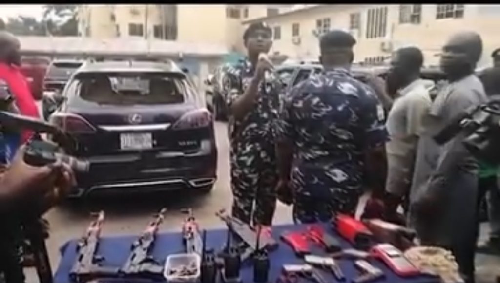 Gun battle in Lagos: Police shoot nine kidnappers dead, AK-47 rifles recovered 1 Police