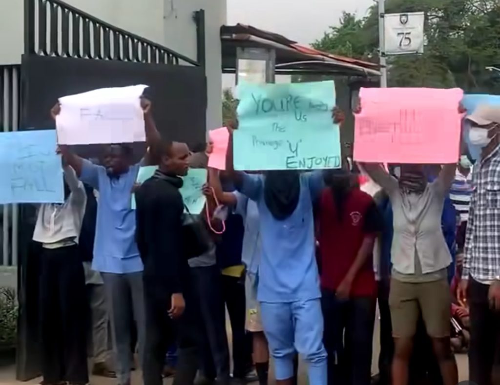 University of Ibadan Students Stage Protest Over Power Supply, Fees 1 Screenshot 20240717 174315