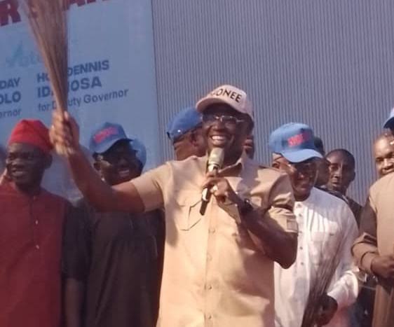BREAKING: Deputy Governor of Edo State, Philip Shaibu officially dumps PDP for APC 1 Philip Shaibu