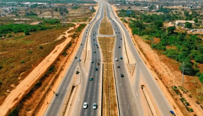 Lagos-calabar Coastal Road: Estate Owners Kick Against Selective Demolition 1 Lagos-calabar Coastal Road