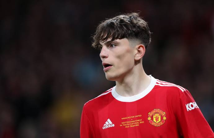 Alejandro Garnacho Returns to Manchester United Squad 1 Alejandro Garnacho