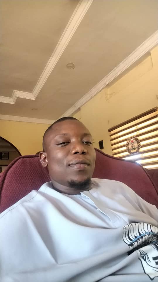End the Shadow Policing: Why Security Agencies Must Ditch Mufti 1 Sebastine chukwuebuka Okafor