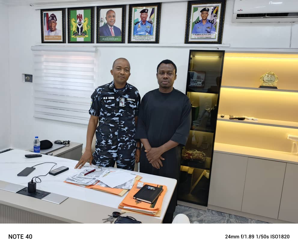 Youth Leader, Monday Diamond Ani, Pays Courtesy Visit to Enugu State Commissioner of Police 1 Monday Diamond Ani,