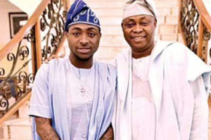 Davido Says Father Once Gifted Him $300,000 After a Show 6 IMG 5457