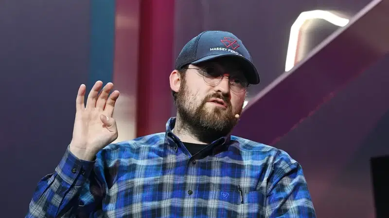 Cardano Founder Sees Bitcoin Soaring $250k With Microsoft, Apple Entry 1 IMG 6514