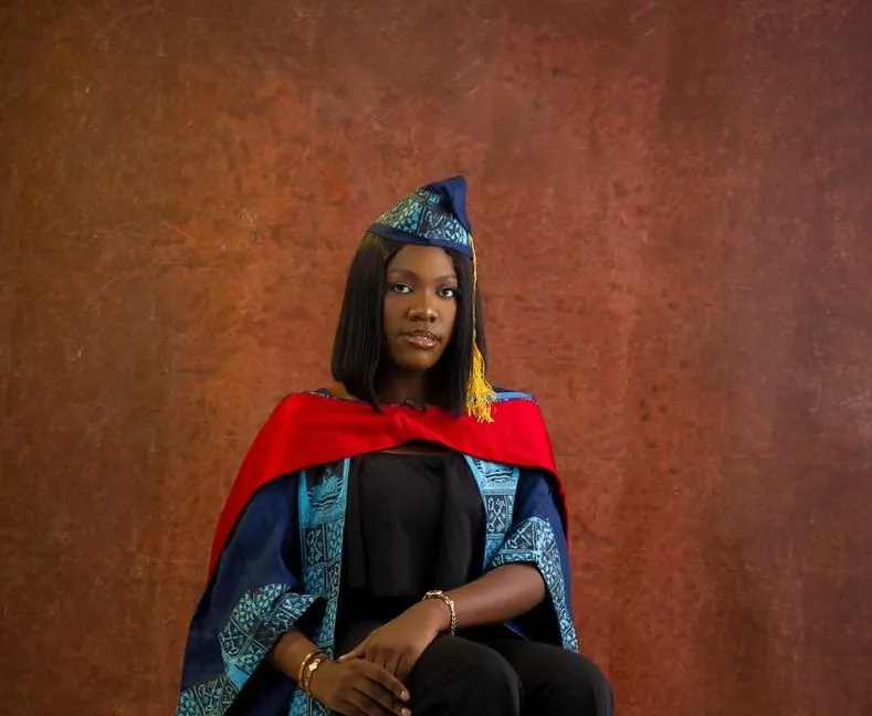 N10m Gift To LASU Best Achiever 1 IMG 6527