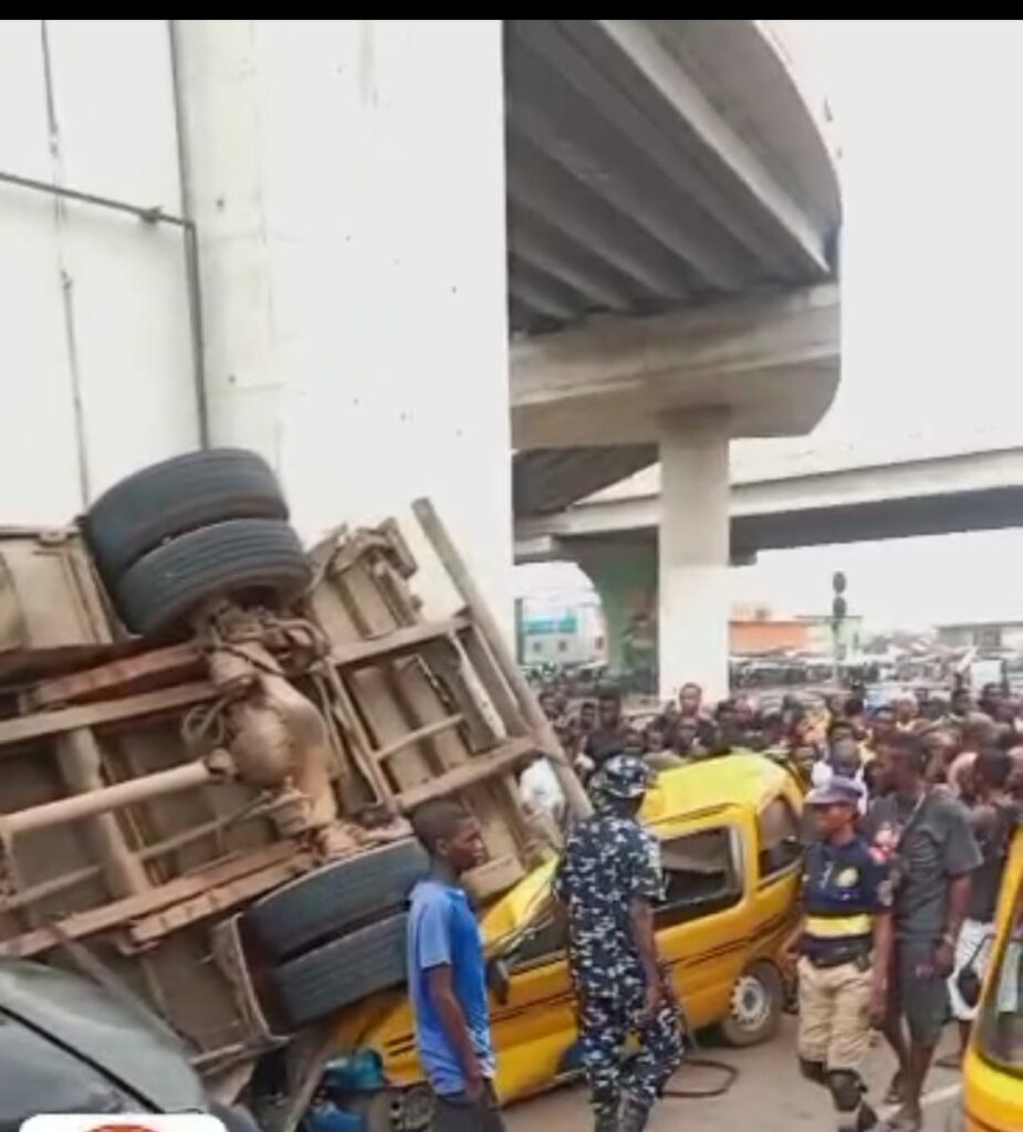 Driver Survives Lagos Bridge Plunge with Injuries 1 IMG 6884