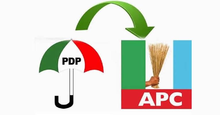 PDP Senators Dump Party for APC 1 PDP and APC