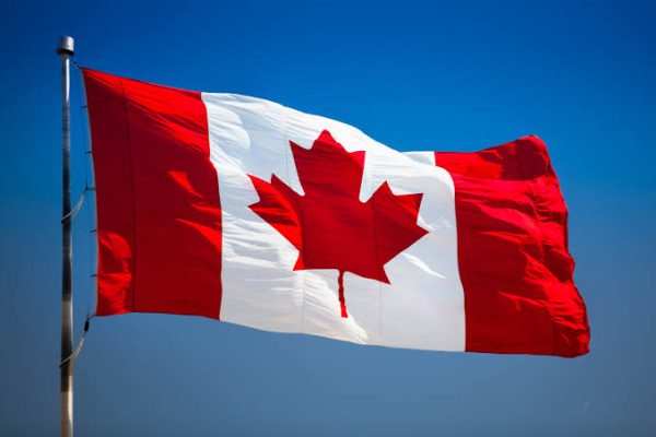 Recession Hits Canada, GDP Shrinks, Job Market Weakens 28 1000110968