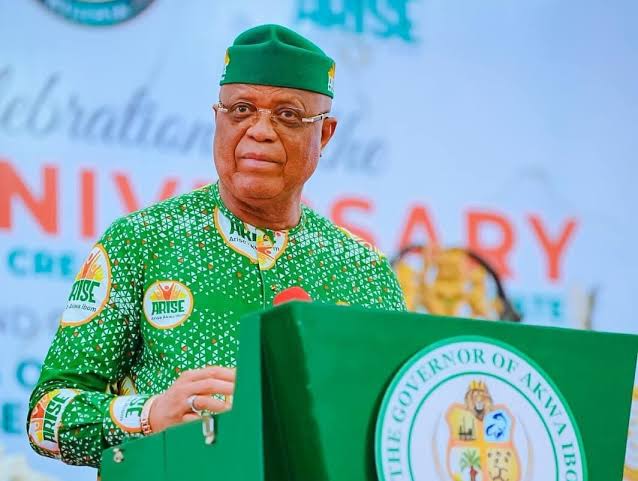 Akwa Ibom Governor Umo Eno Announces Resignation from PDP, Defects to APC 1 Umo Eno