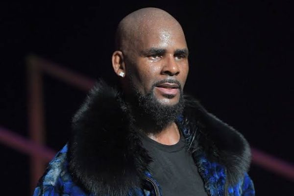 R. Kelly Hospitalized After Alleged plot to Kill him in Prison 13 1000134663