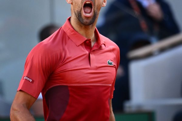 Djokovic cruises into record 19th French Open quarter-final 23 IMG 7653
