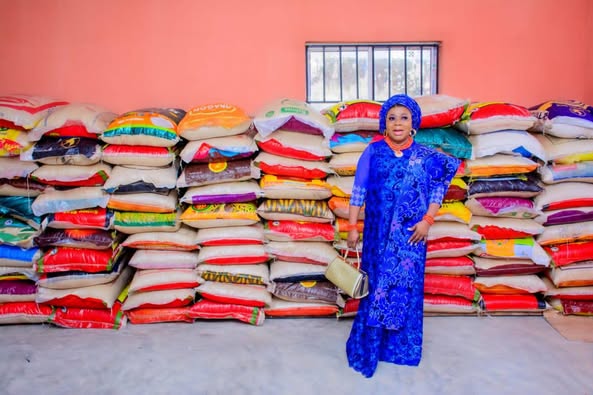Osun monarch’s wife distributes food for Sallah celebration 18 IMG 7731