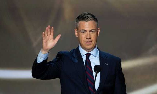 US Senator proposes bill to criminalise visa overstays 28 IMG 7738