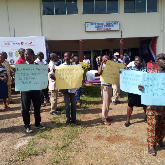 Staff of FUTA Protest Police Action, Demand Return of Union Vehicle 1 IMG 8012